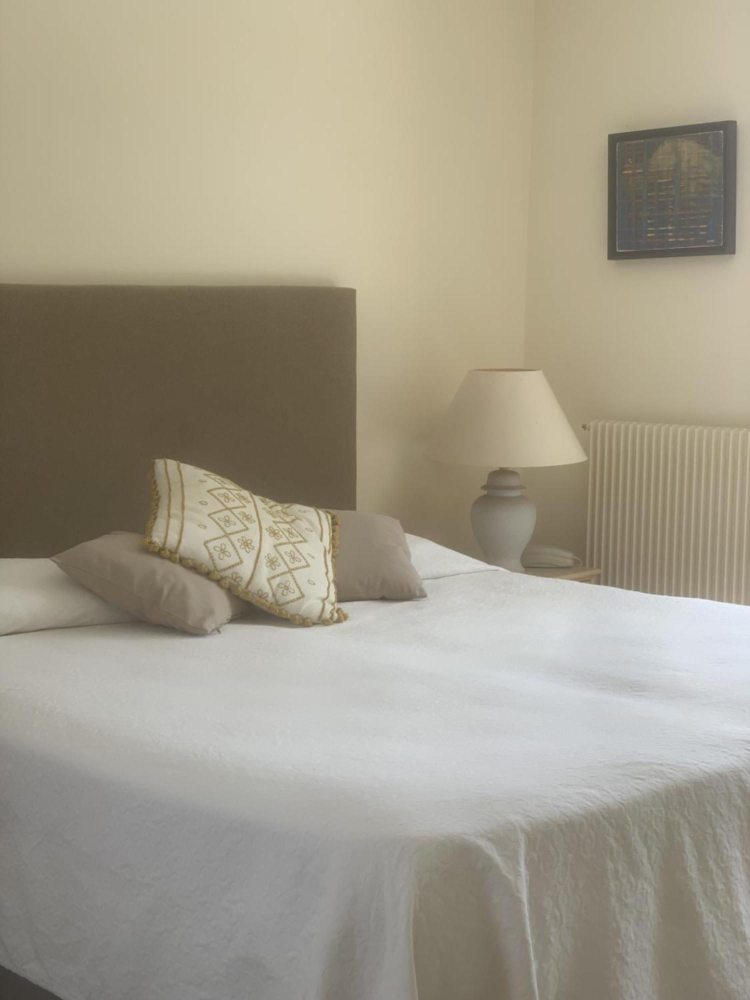 Hotel La Boulangerie Grimaud Zimmer foto